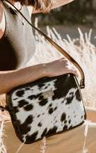 Load image into Gallery viewer, CROSSBODY RECTANGULAR COW