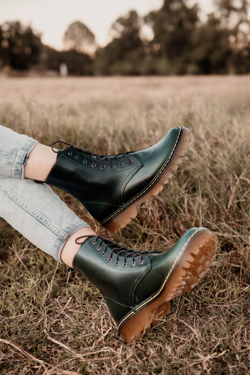 Combat Boots Verde Botella Nallely Patino Jimenez