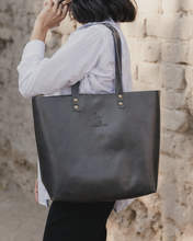 Cargar imagen en el visor de la galería, TOTE BAG GRIS