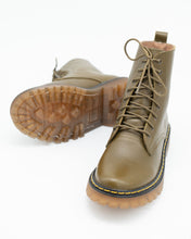 Load image into Gallery viewer, Combat Boots Verde Olivo