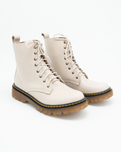 Cargar imagen en el visor de la galería, Combat Boots Hueso